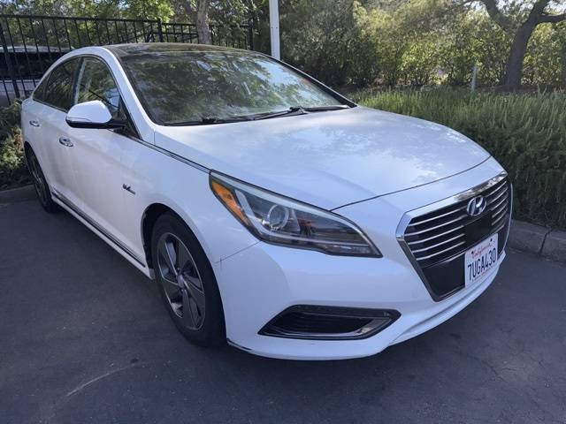 2016 Hyundai Sonata Hybrid Limited — Sedan — 122,328 mi — Folsom, CA