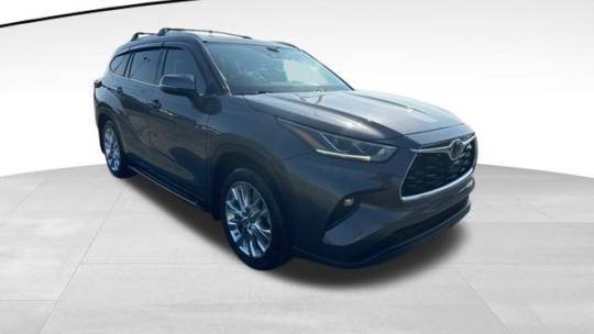 2021 Toyota Highlander Limited — SUV — 32,765 mi — Graham, NC
