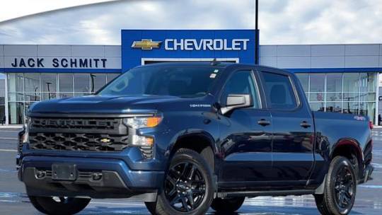 2022 Chevrolet Silverado 1500 Custom — Pickup Truck — 18,599 mi — Wood River, IL