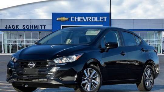 2023 Nissan Versa SV — Sedan — 24,823 mi — Wood River, IL