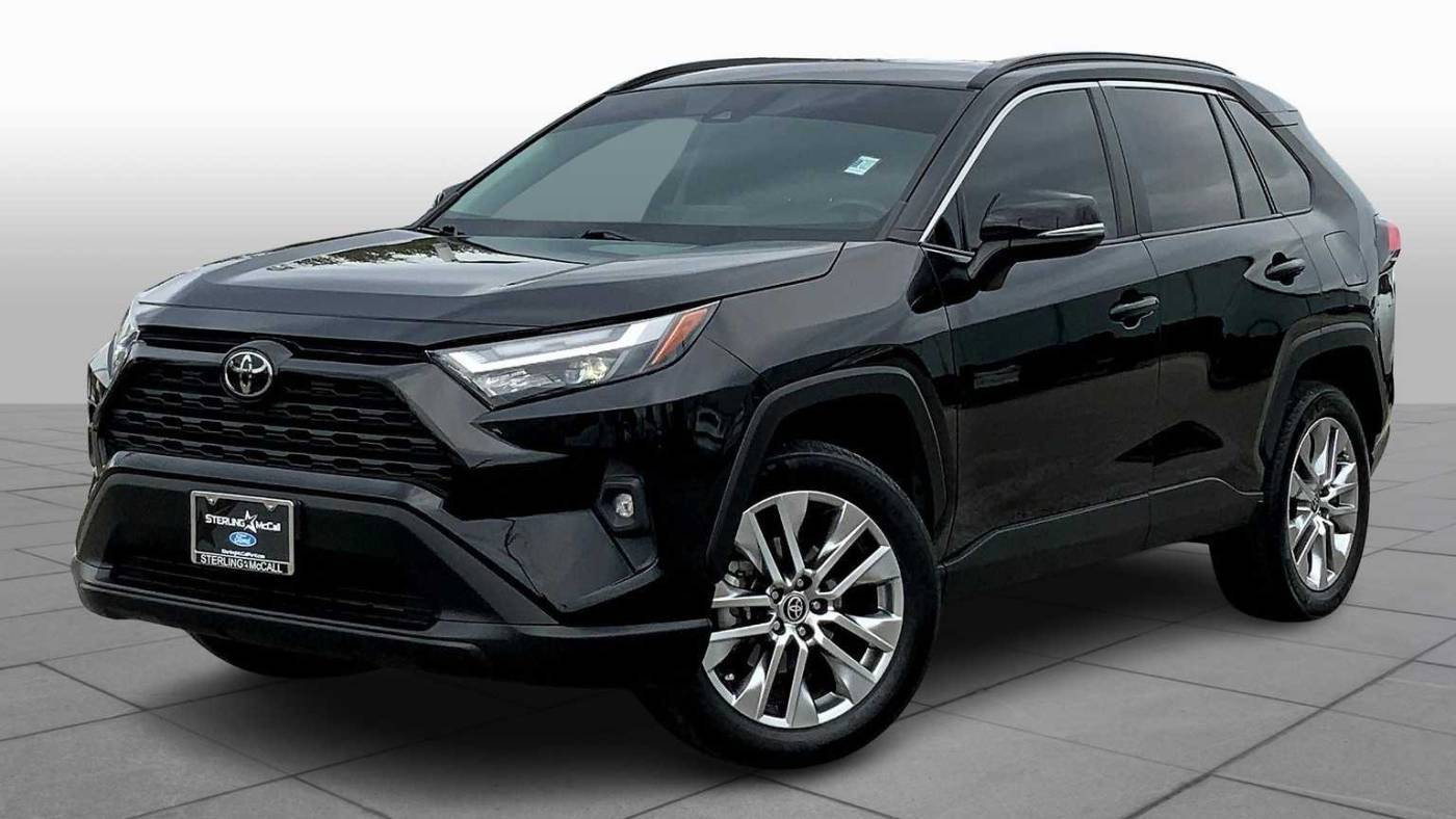 2022 Toyota RAV4 XLE Premium — SUV — 43,591 mi — Houston, TX