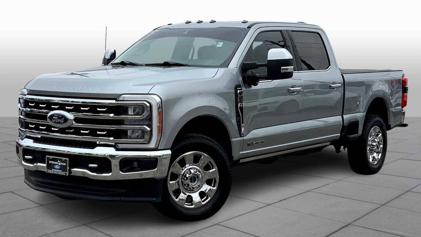 2023 Ford Super Duty F-250 LARIAT — Pickup Truck — 30,412 mi — Houston, TX