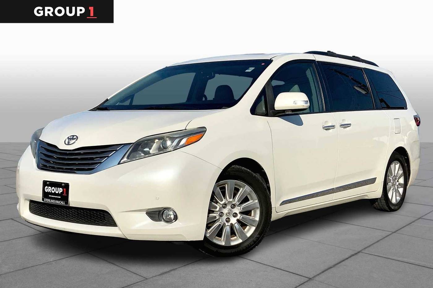 2015 Toyota Sienna Limited — Minivan — 118,213 mi — Houston, TX