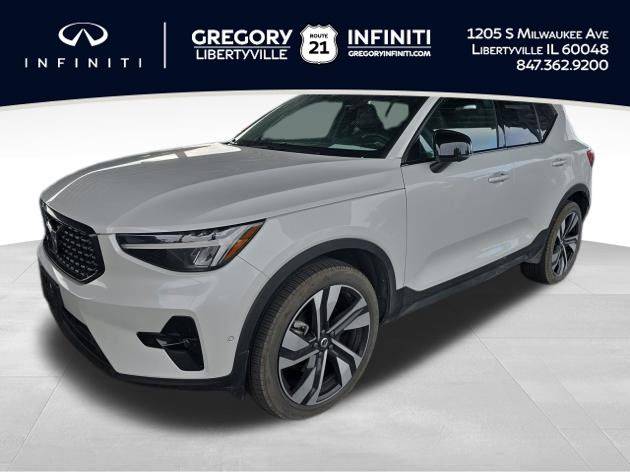 2025 Volvo XC40 Plus — SUV — 16,654 mi — Libertyville, IL