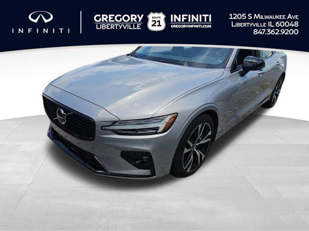 2025 Volvo S60 Core — Sedan — 18,201 mi — Libertyville, IL