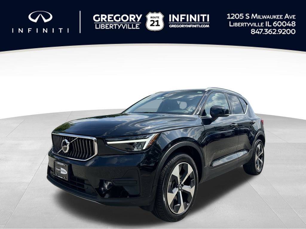 2024 Volvo XC40 Core — SUV — 18,262 mi — Libertyville, IL
