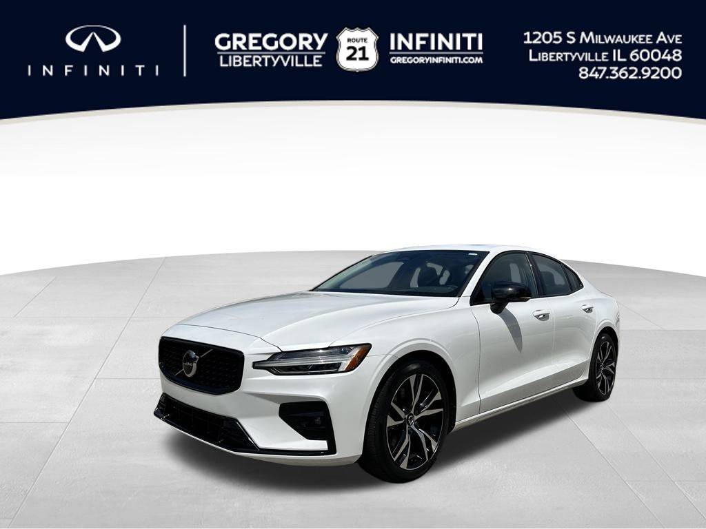 2024 Volvo S60 Core — Sedan — 19,491 mi — Libertyville, IL