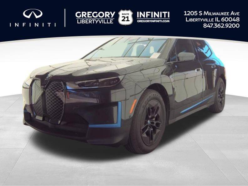 2024 BMW iX xDrive50 — SUV — 18,775 mi — Libertyville, IL
