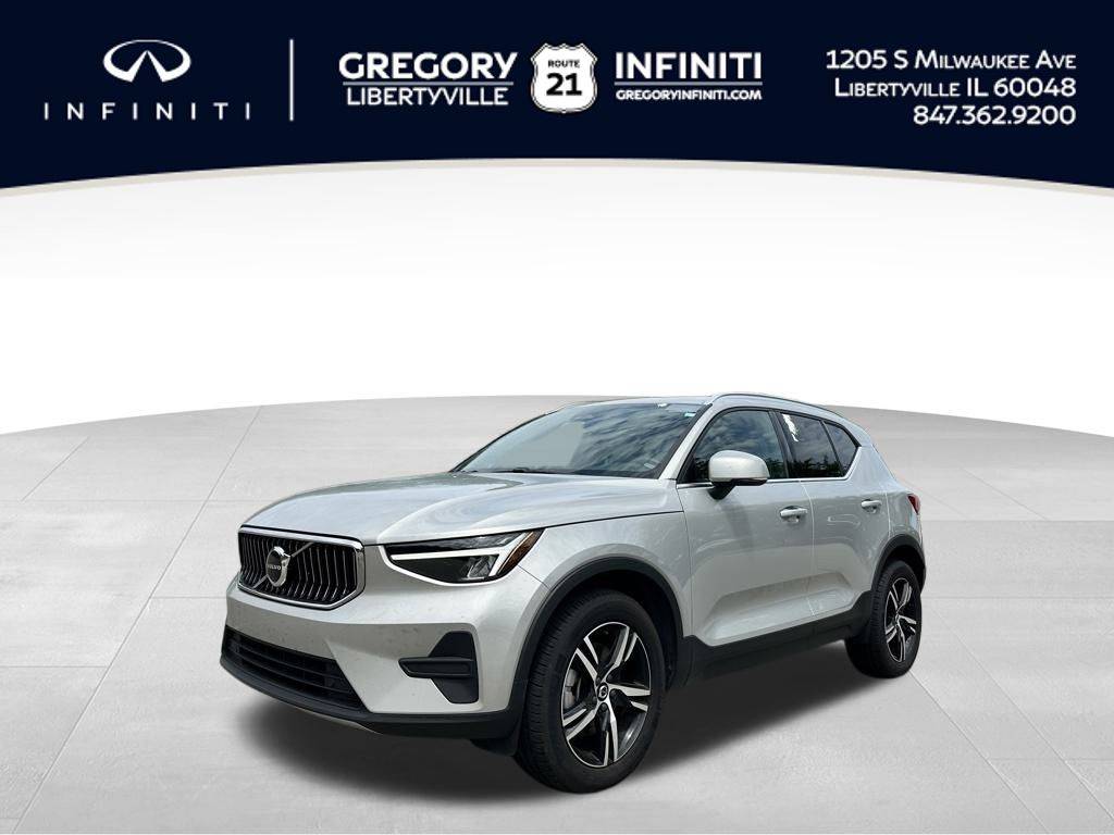 2025 Volvo XC40 Core — SUV — 16,890 mi — Libertyville, IL