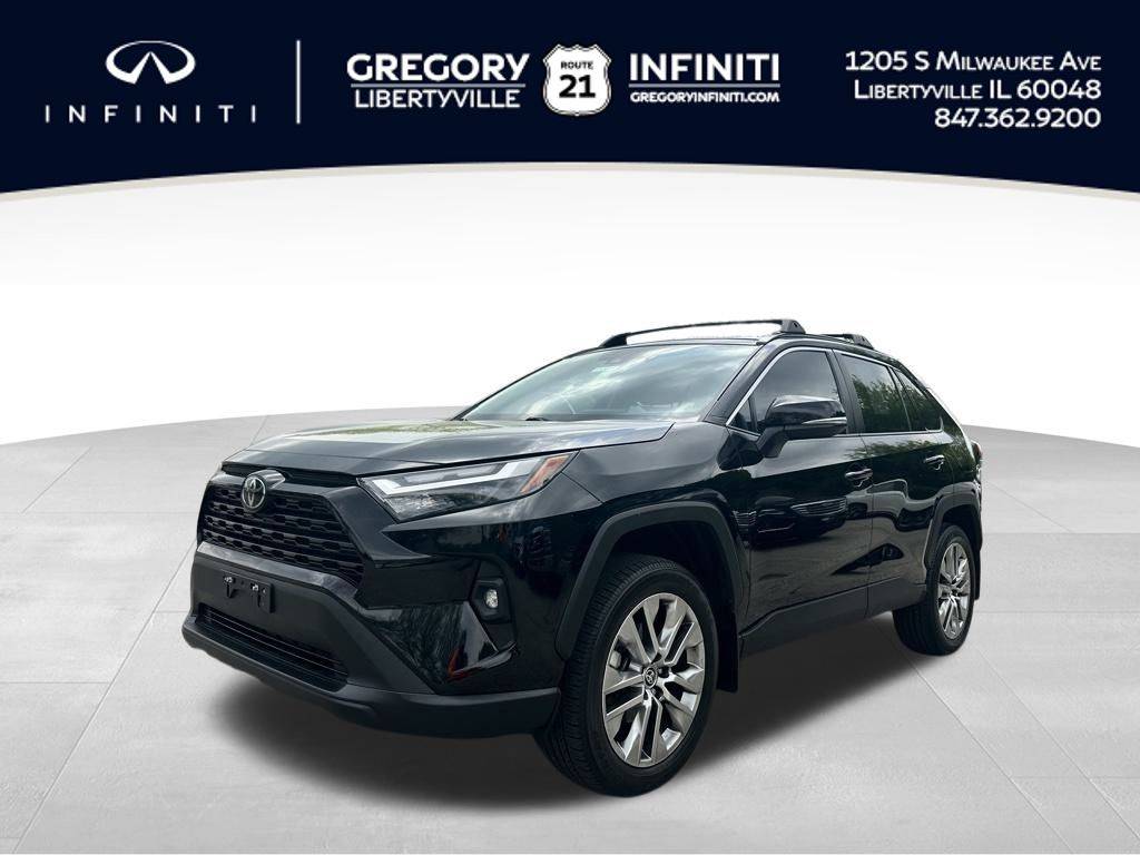 2022 Toyota RAV4 XLE Premium — SUV — 29,525 mi — Libertyville, IL