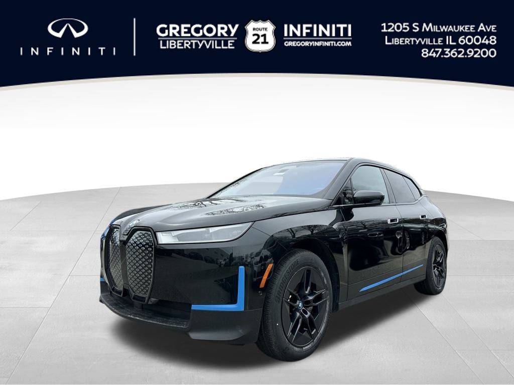 2024 BMW iX xDrive50 — SUV — 19,693 mi — Libertyville, IL