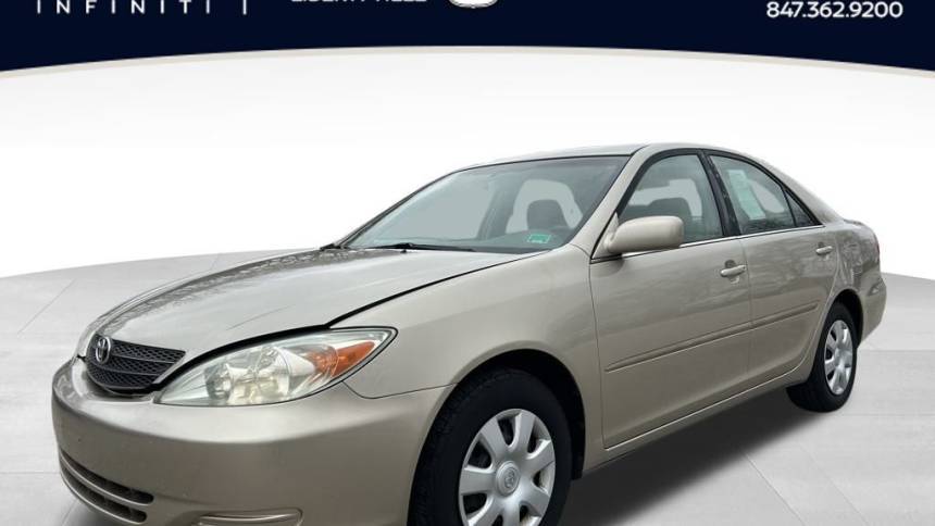 2004 Toyota Camry LE — Sedan — 173,681 mi — Libertyville, IL