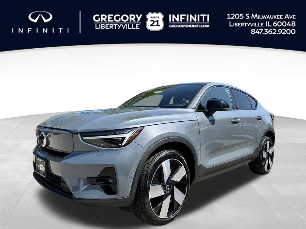2023 Volvo C40 Recharge Ultimate — SUV — 27,160 mi — Libertyville, IL