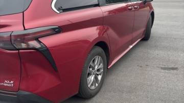 2023 Toyota Sienna XLE — Minivan — 51,996 mi — Anderson, SC