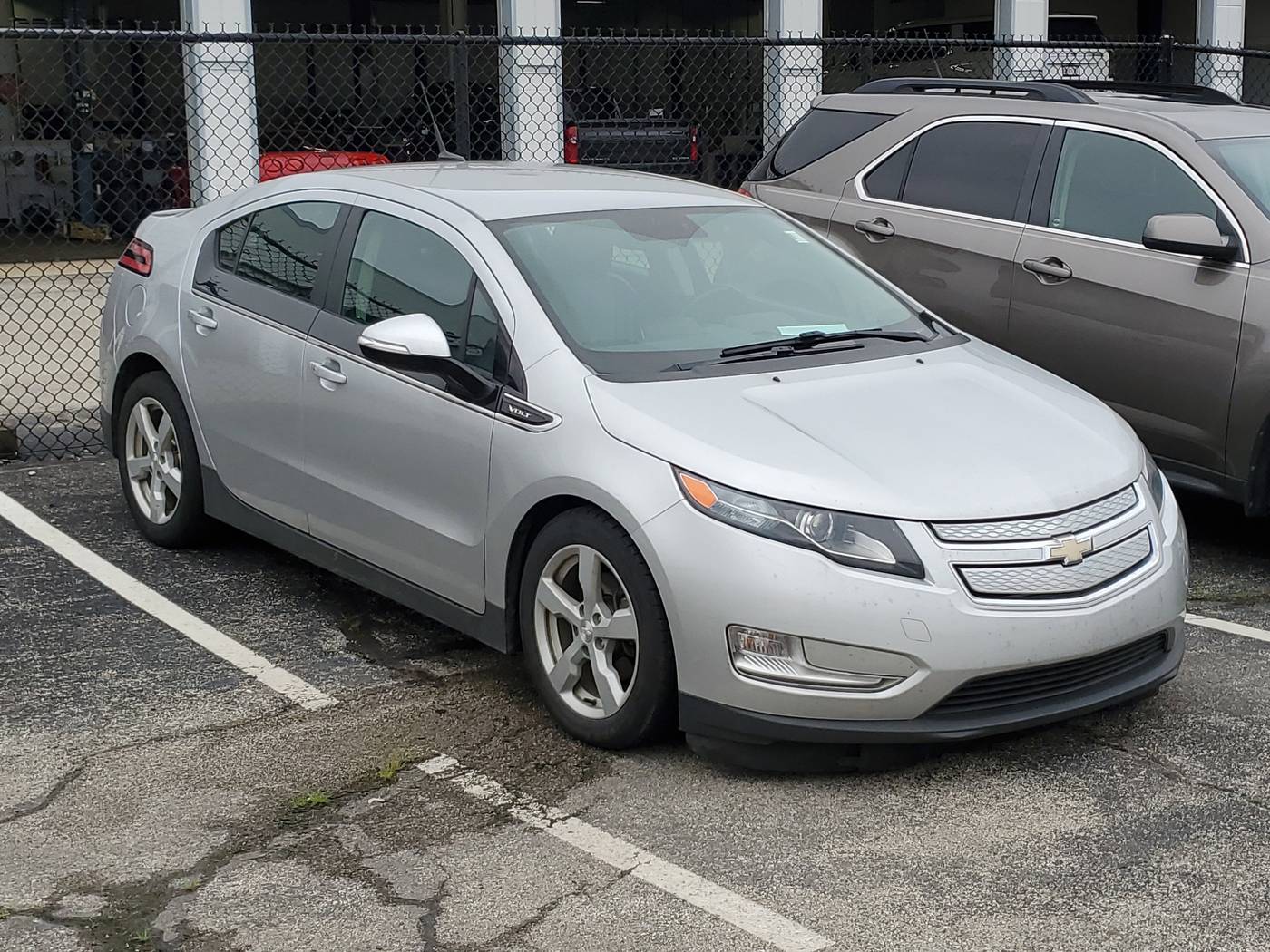 2014 Chevrolet Volt Base — Sedan — 127,942 mi — Indianapolis, IN
