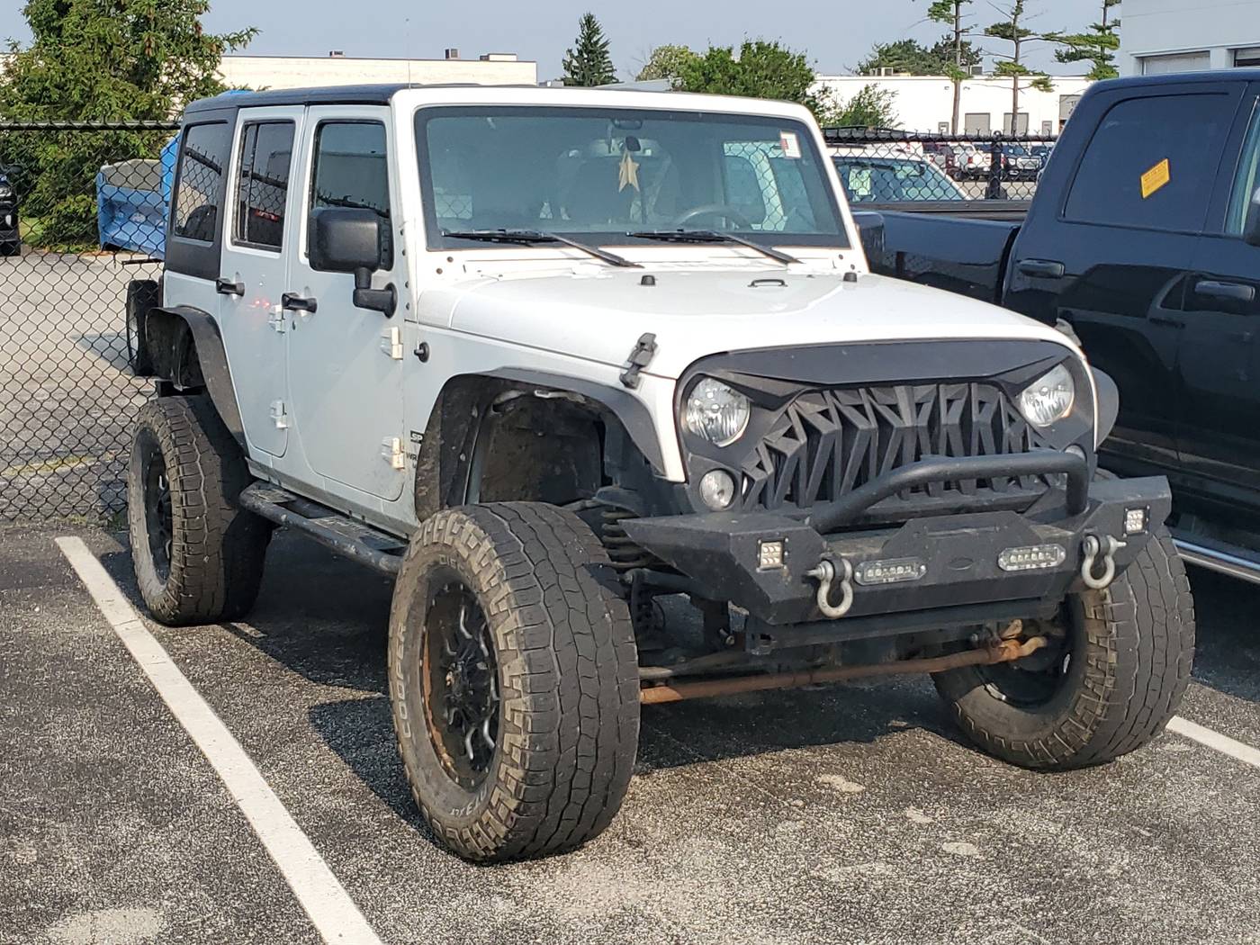 2016 Jeep Wrangler Sport — SUV — 111,718 mi — Indianapolis, IN