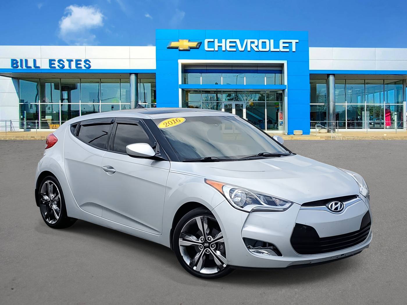 2016 Hyundai Veloster Base — Hatchback — 125,815 mi — Indianapolis, IN