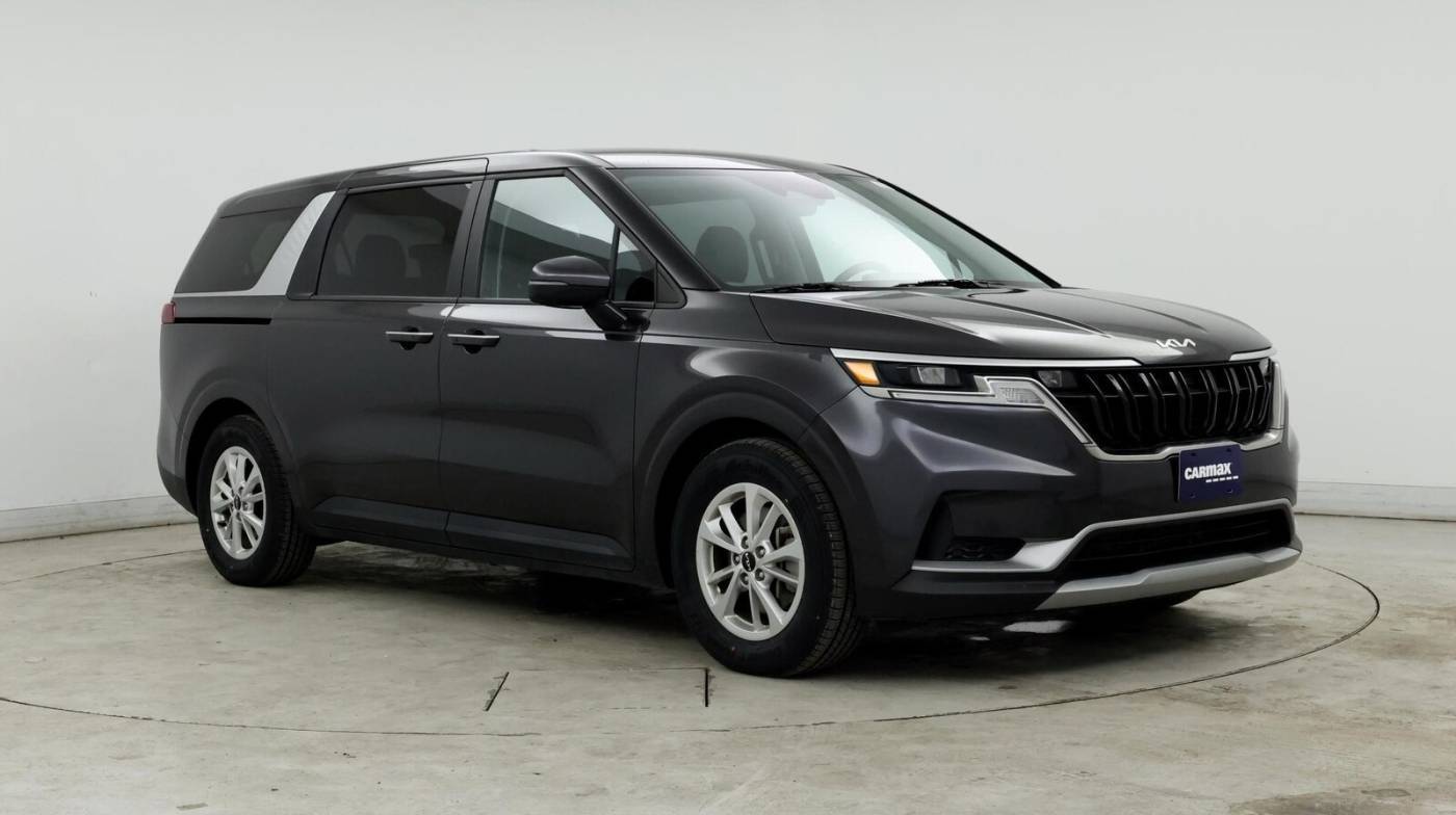 2023 Kia Carnival LXS — Minivan — 33,623 mi — Harrisonburg, VA