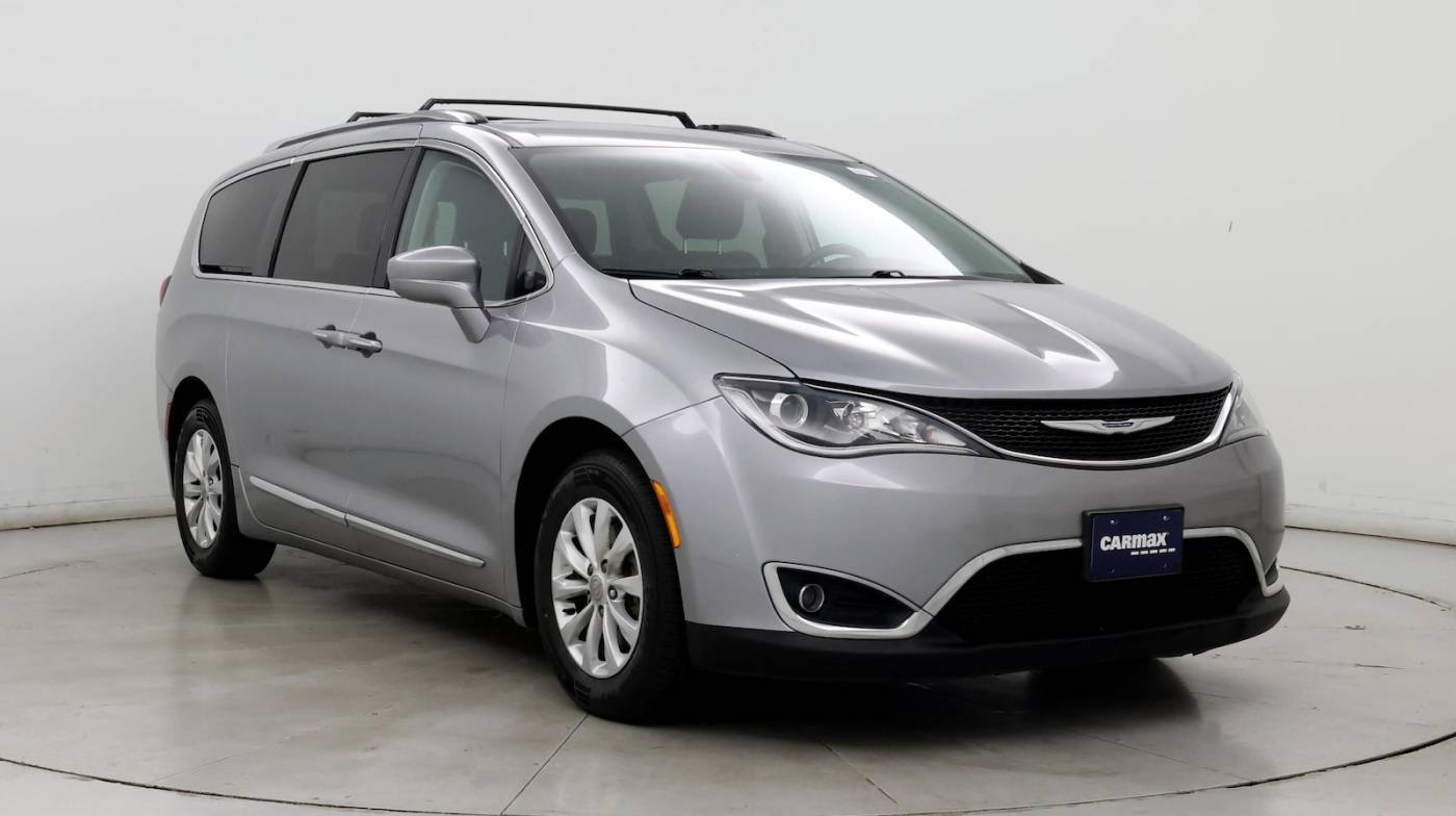 2018 Chrysler Pacifica Touring L — Minivan — 66,188 mi — Harrisonburg, VA
