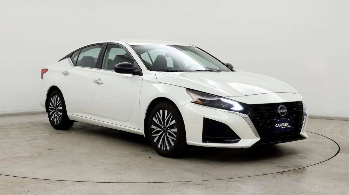 2024 Nissan Altima SV — Sedan — 8,617 mi — Harrisonburg, VA