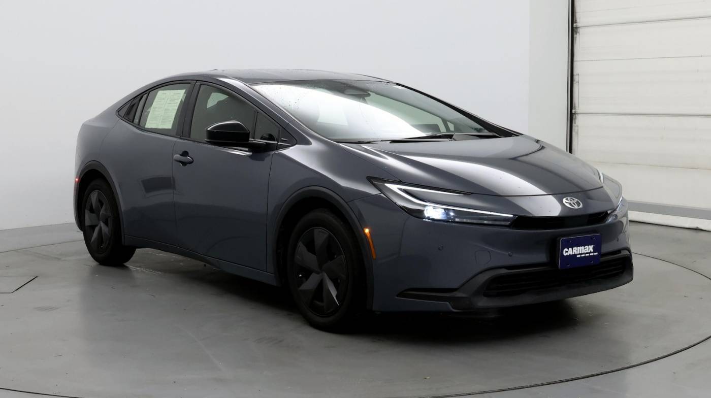 2023 Toyota Prius LE — Hatchback — 29,656 mi — Harrisonburg, VA