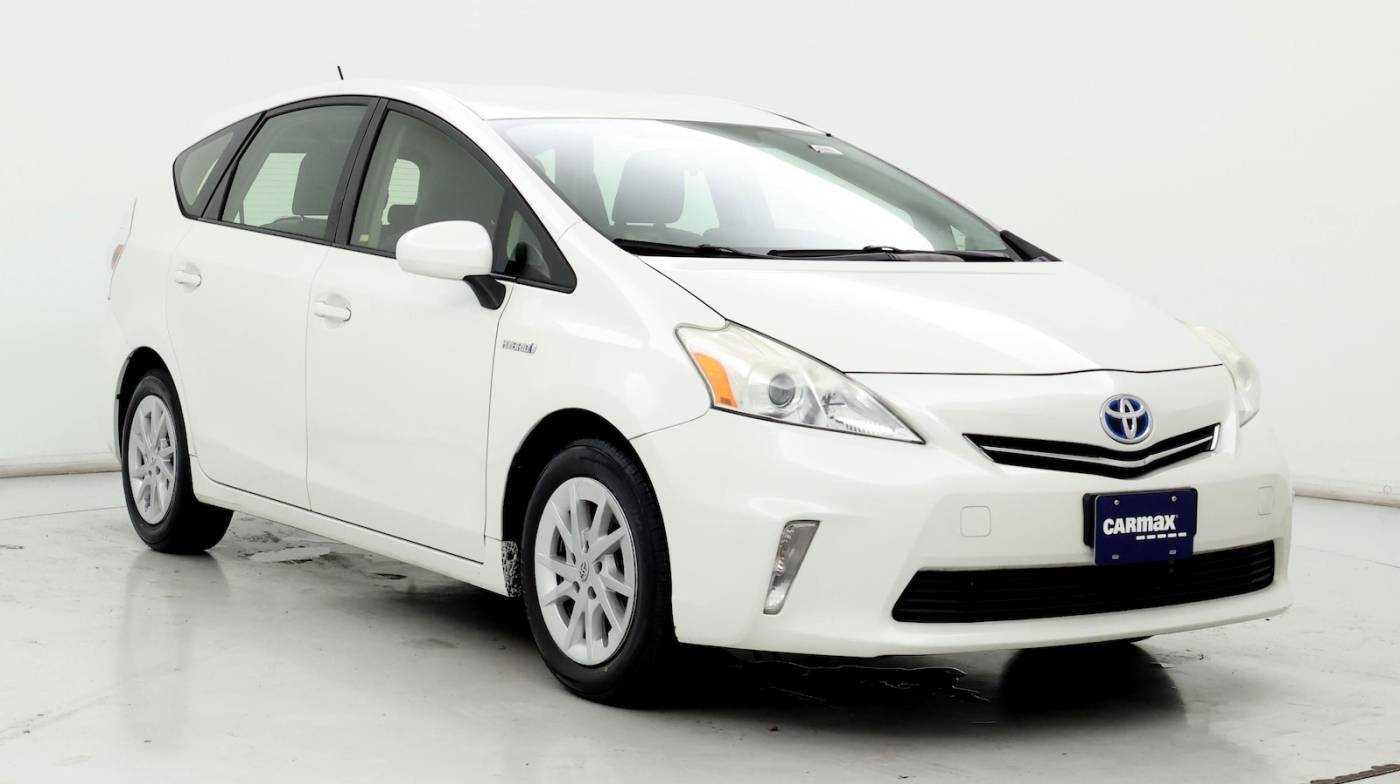 2013 Toyota Prius v Three — Wagon — 74,755 mi — Harrisonburg, VA