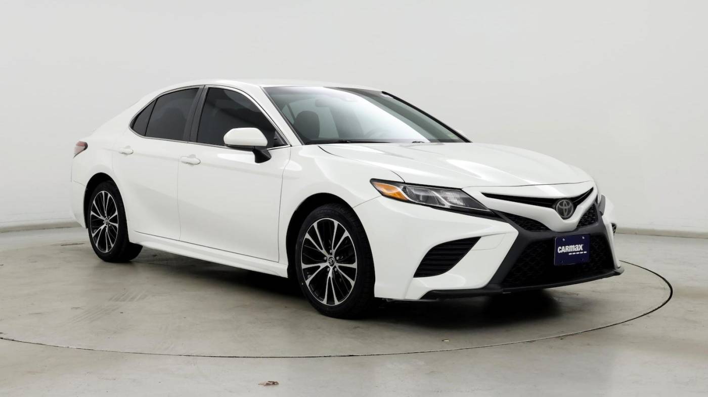 2018 Toyota Camry SE — Sedan — 109,962 mi — Harrisonburg, VA
