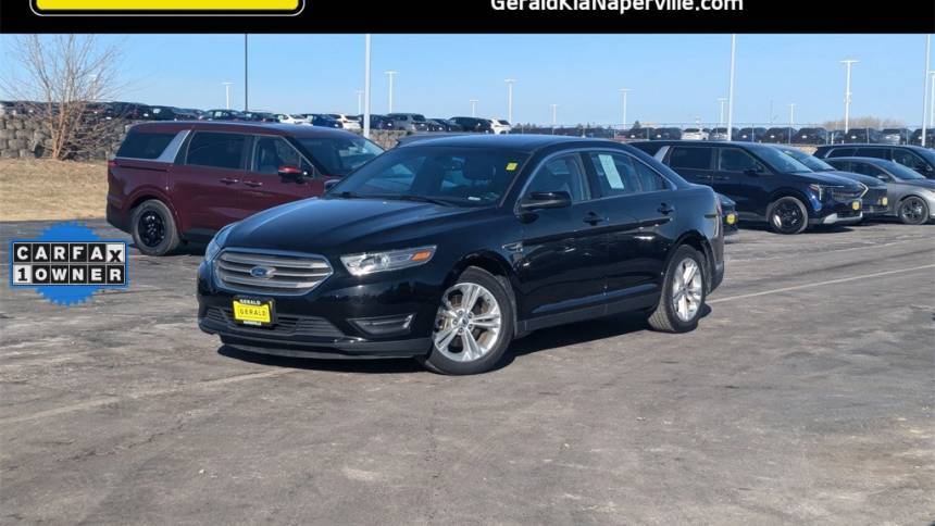 2016 Ford Taurus SEL — Sedan — 52,241 mi — Naperville, IL
