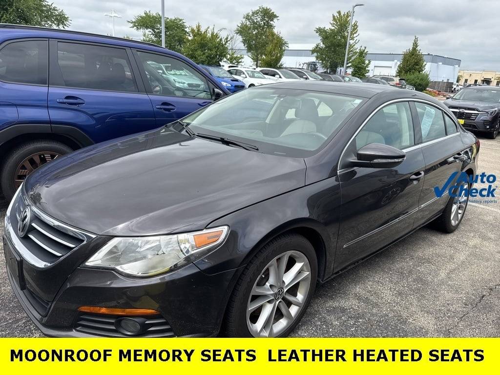 2010 Volkswagen CC Luxury — Sedan — 123,964 mi — Naperville, IL