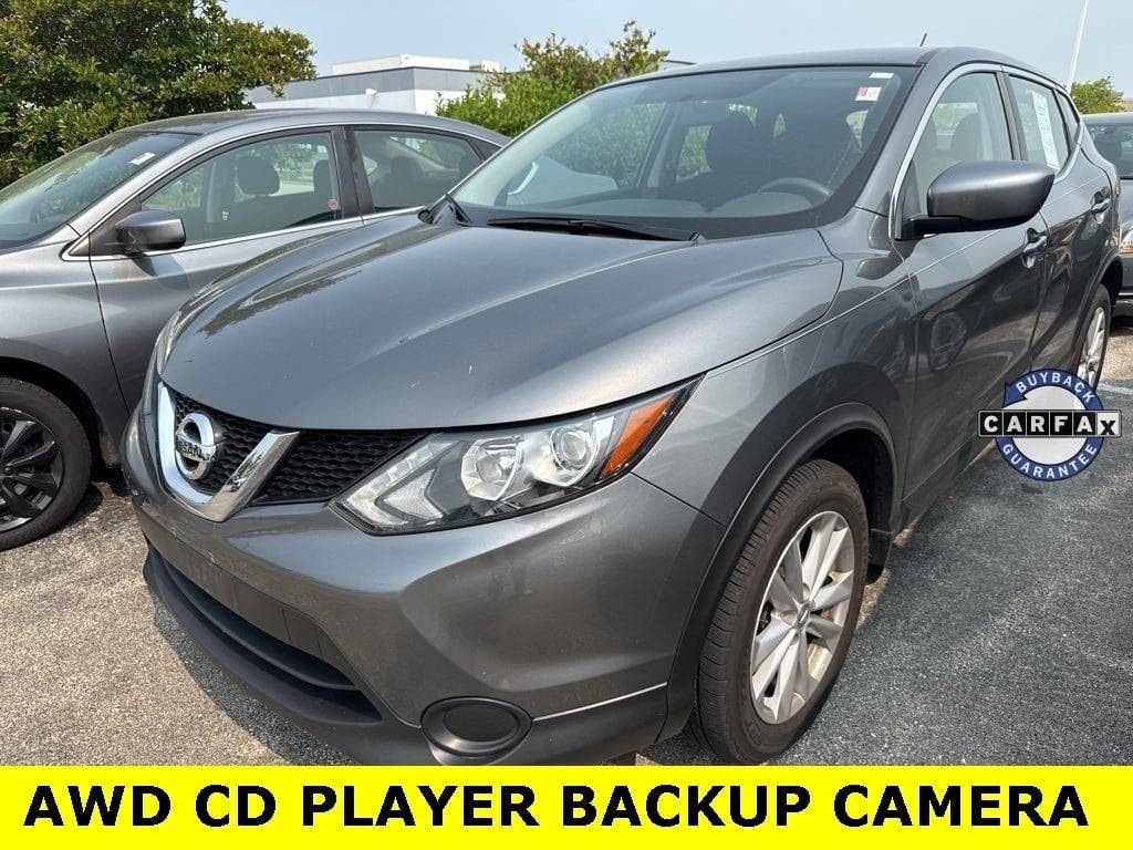 2017 Nissan Rogue Sport S — SUV — 106,841 mi — Naperville, IL