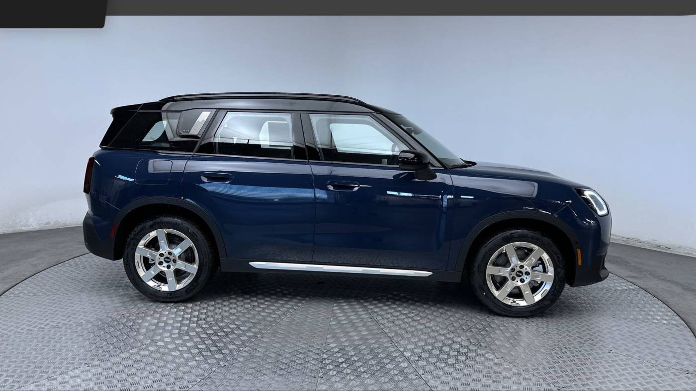 2025 MINI Countryman S — SUV — 7 mi — Highlands Ranch, CO