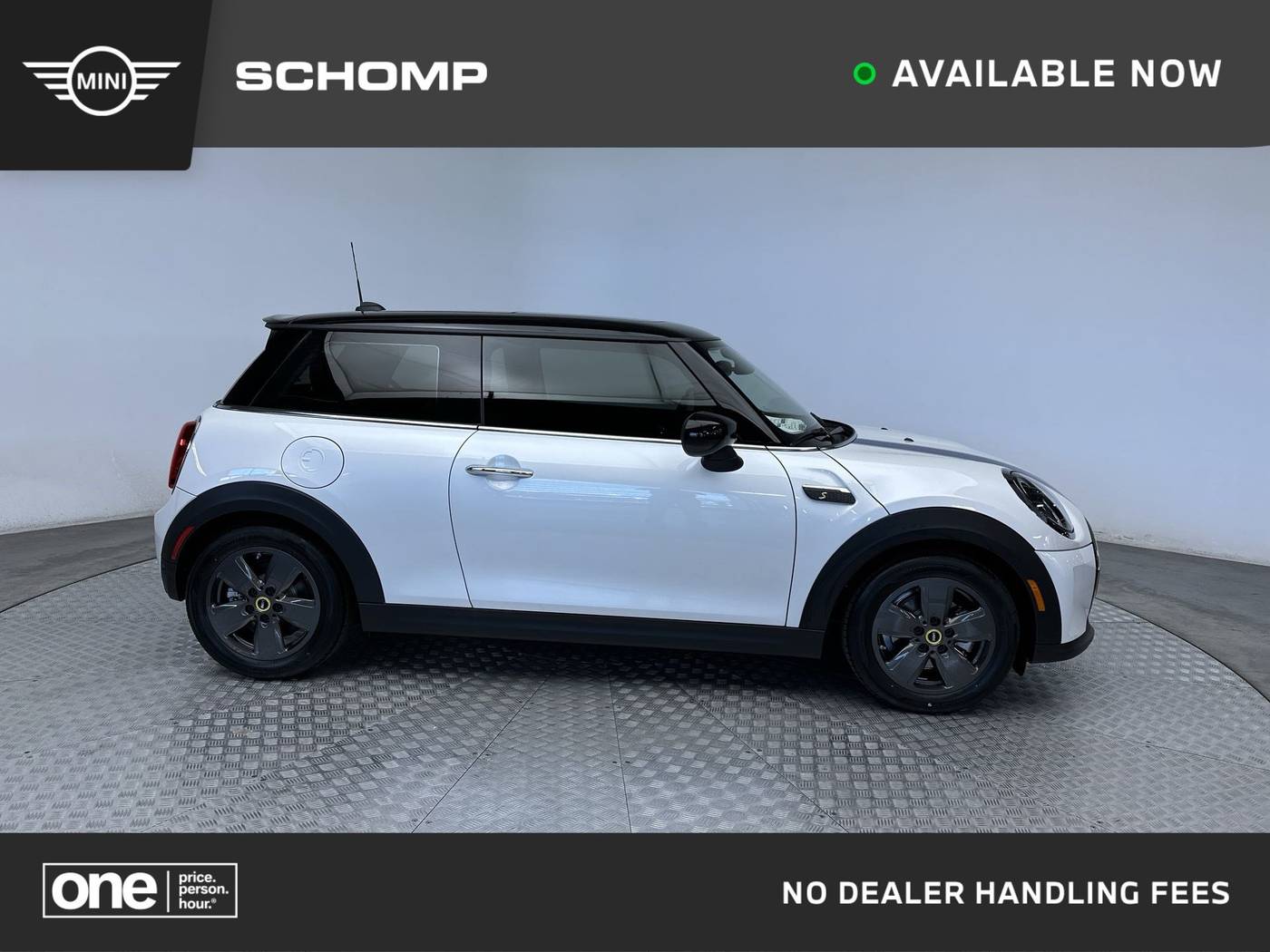 2024 MINI Electric Hardtop Cooper SE — Hatchback — 2,718 mi — Highlands Ranch, CO