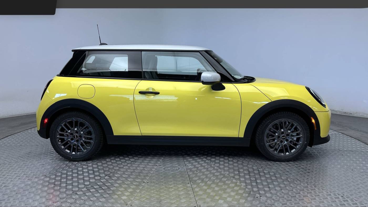 2025 MINI Hardtop Cooper — Hatchback — 10 mi — Highlands Ranch, CO