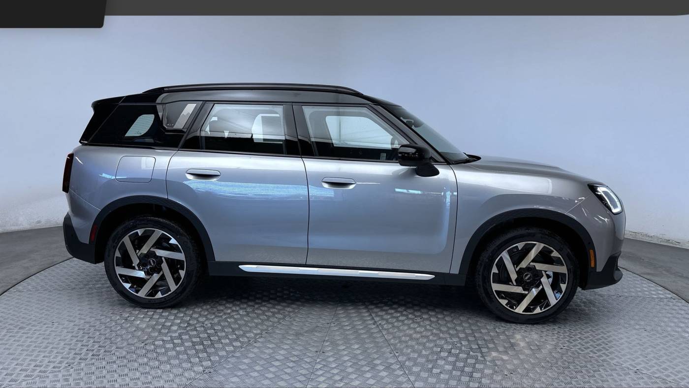 2025 MINI Countryman S — SUV — 11 mi — Highlands Ranch, CO
