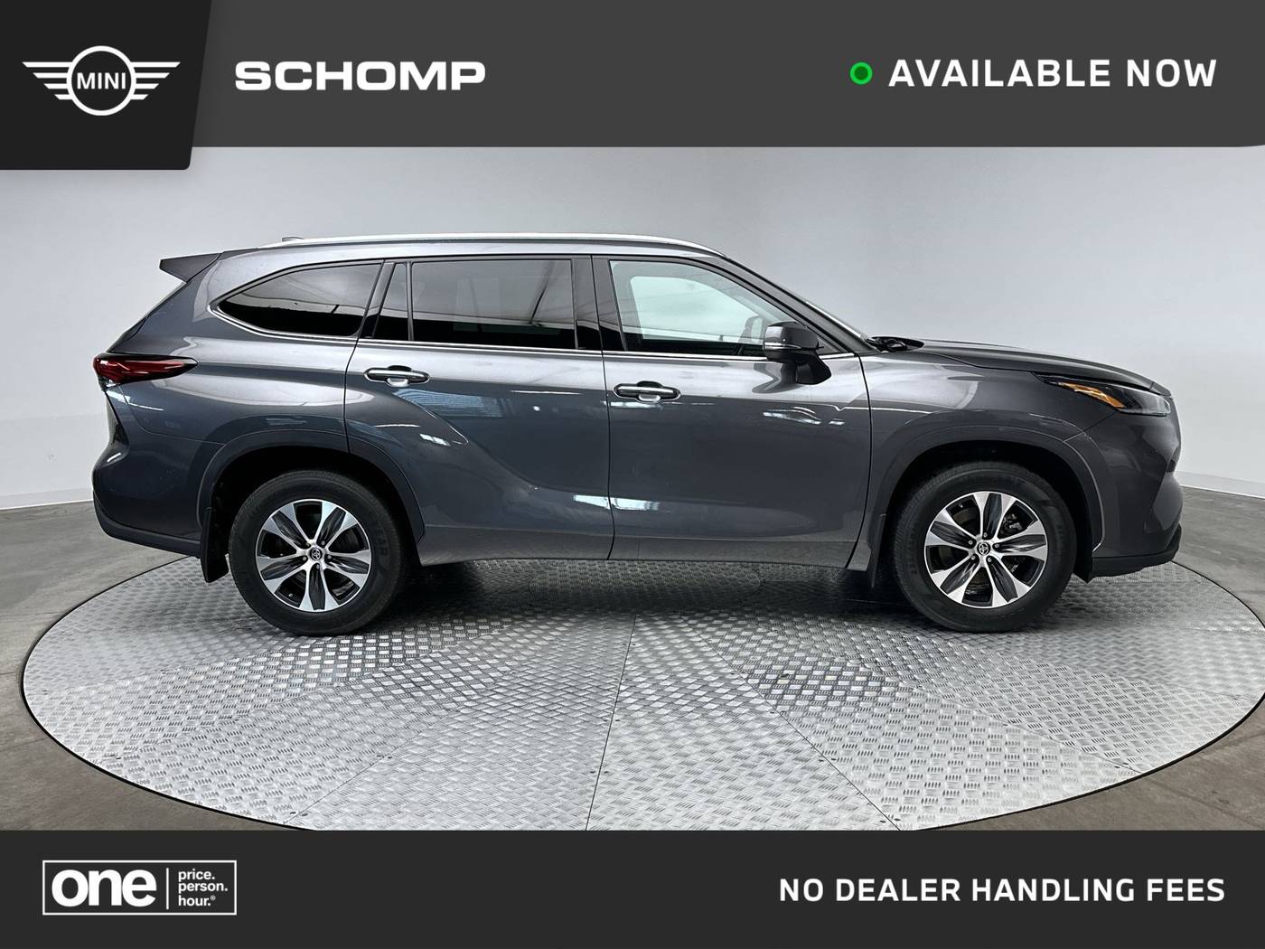 2021 Toyota Highlander XLE — SUV — 52,450 mi — Highlands Ranch, CO