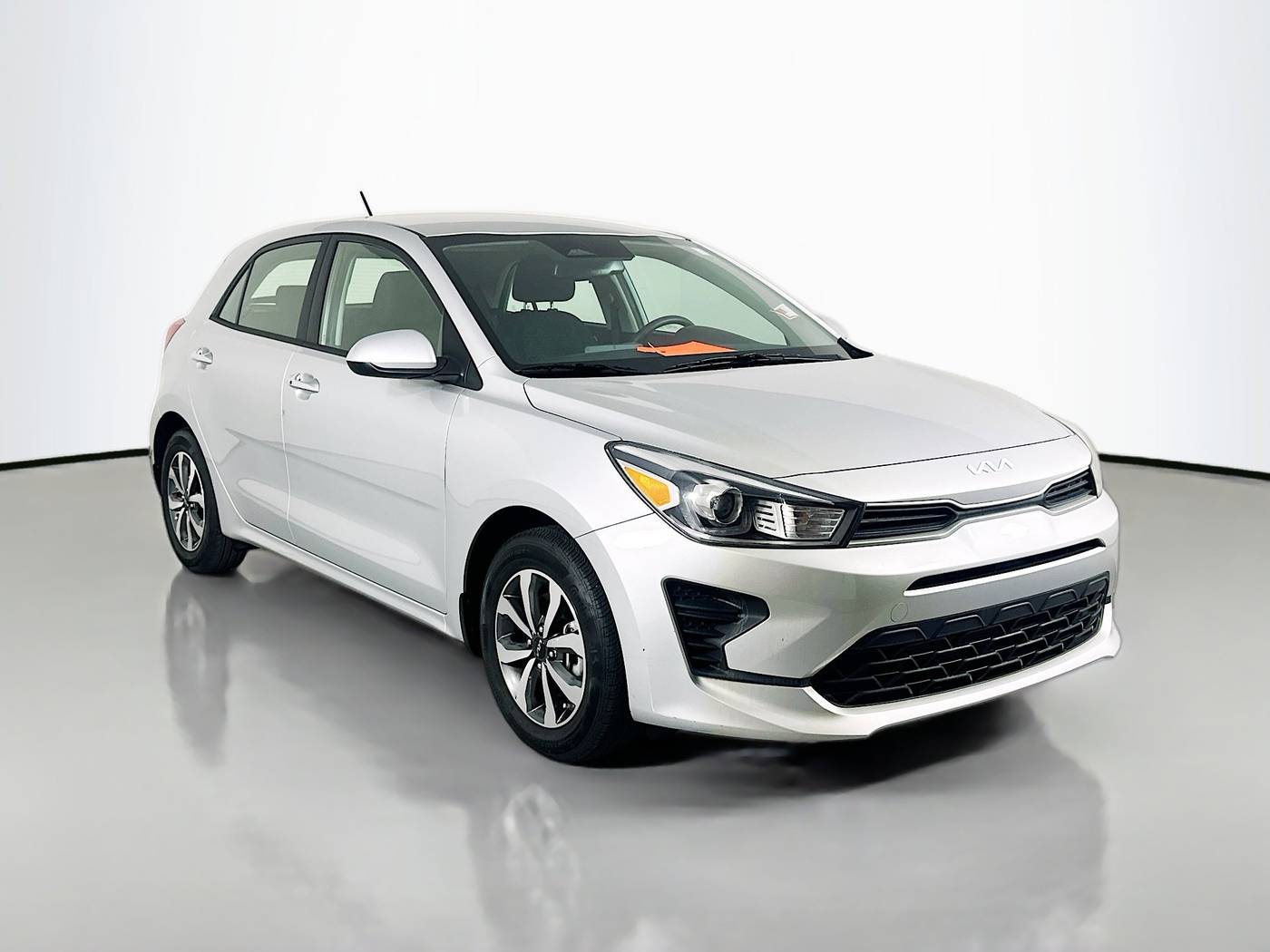2022 Kia Rio S — Hatchback — 4,179 mi — Tampa, FL