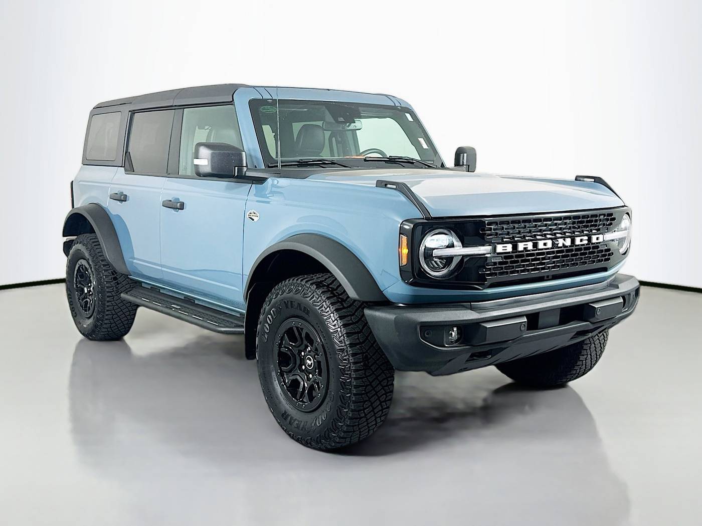 2022 Ford Bronco Wildtrak — SUV — 22,396 mi — Tampa, FL