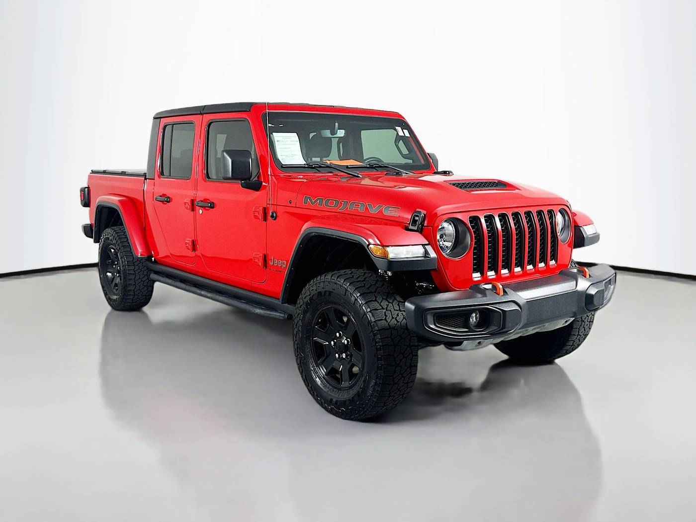 2023 Jeep Gladiator Mojave — Pickup Truck — 33,000 mi — Tampa, FL