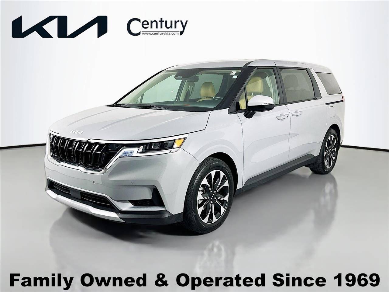 2024 Kia Carnival EX — Minivan — 12,743 mi — Tampa, FL