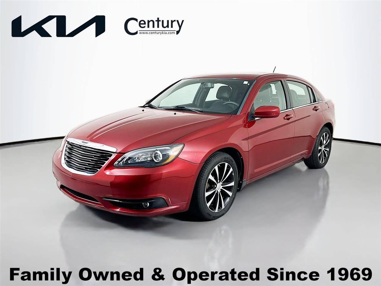 2013 Chrysler 200 Limited — Sedan — 40,386 mi — Tampa, FL