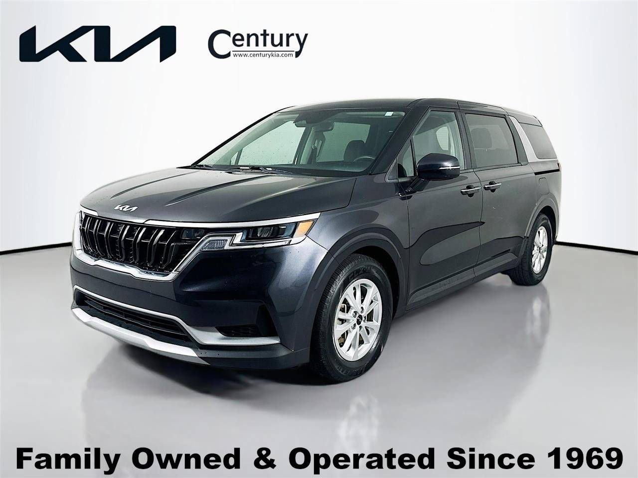 2022 Kia Carnival LXS — Minivan — 60,387 mi — Tampa, FL