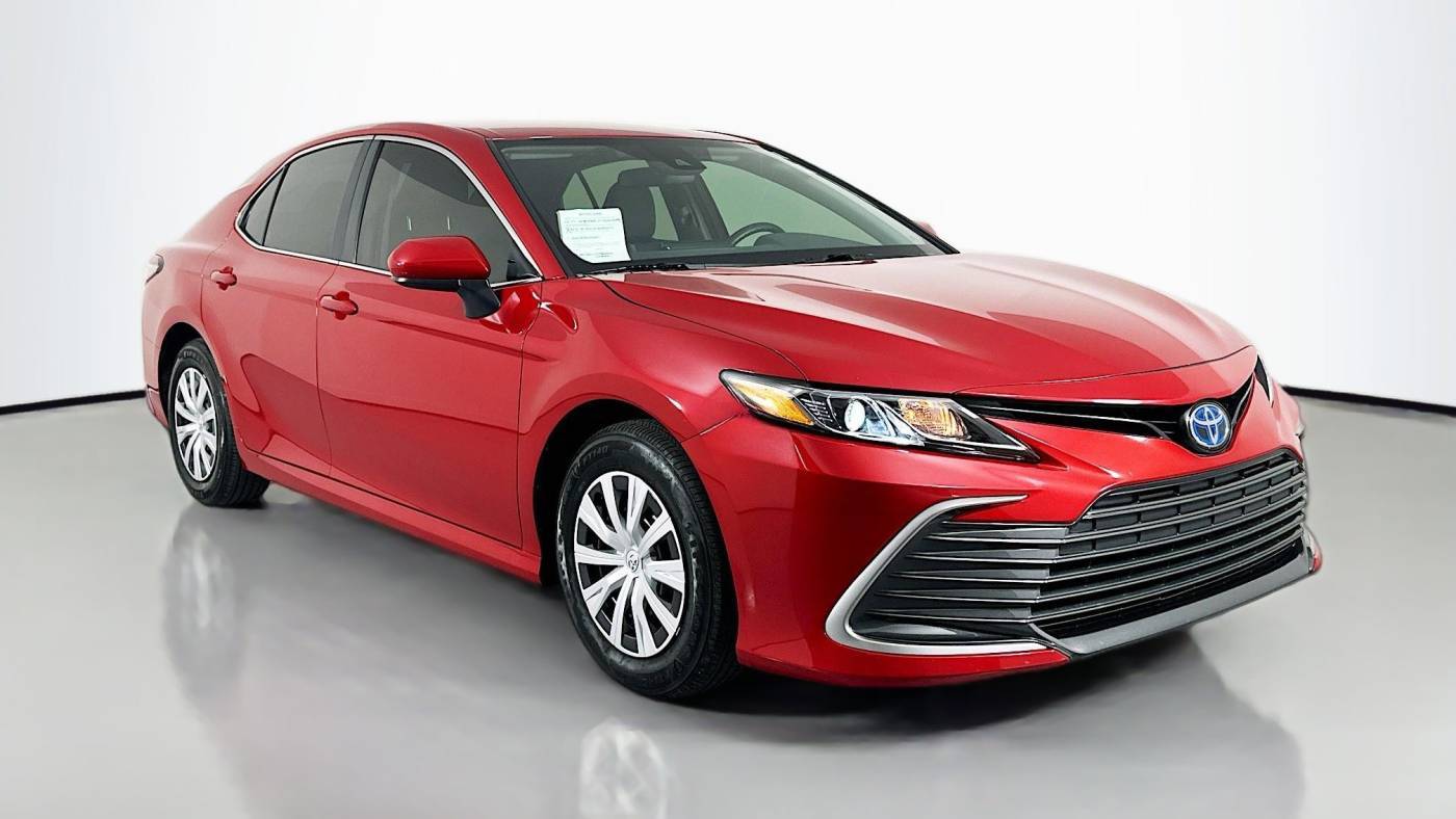 2023 Toyota Camry Hybrid LE — Sedan — 20,828 mi — Tampa, FL