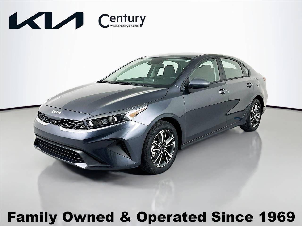 2023 Kia Forte LXS — Sedan — 17,484 mi — Tampa, FL