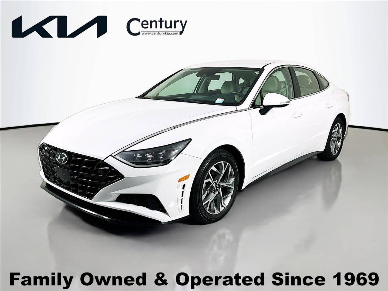2023 Hyundai Sonata SEL — Sedan — 42,863 mi — Tampa, FL