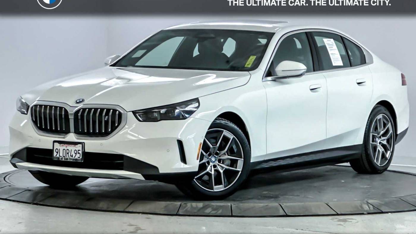 2024 BMW i5 eDrive40 — Sedan — 3,898 mi — San Francisco, CA