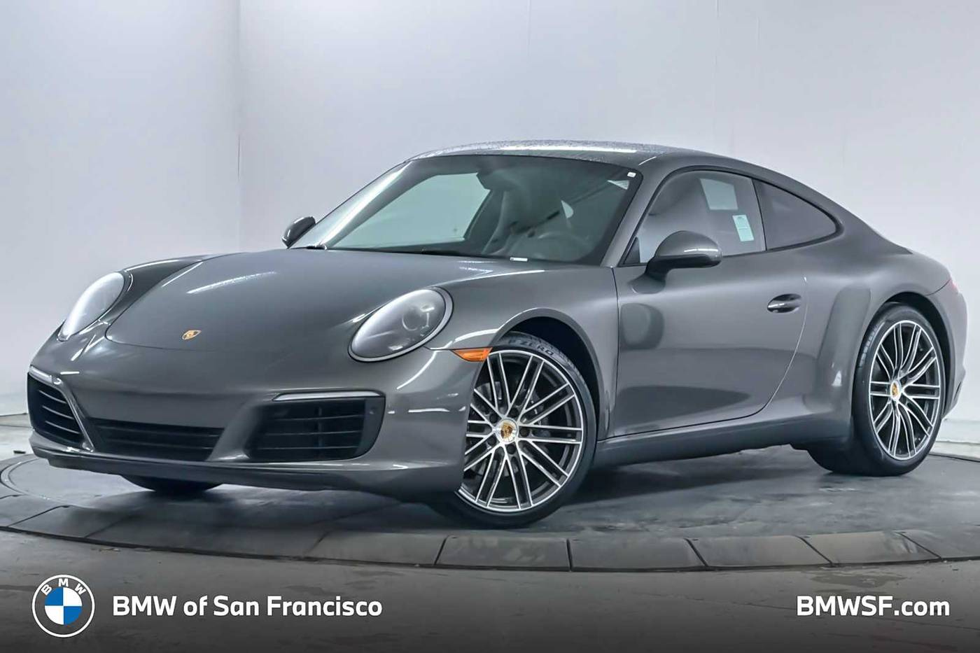 2018 Porsche 911 Carrera
