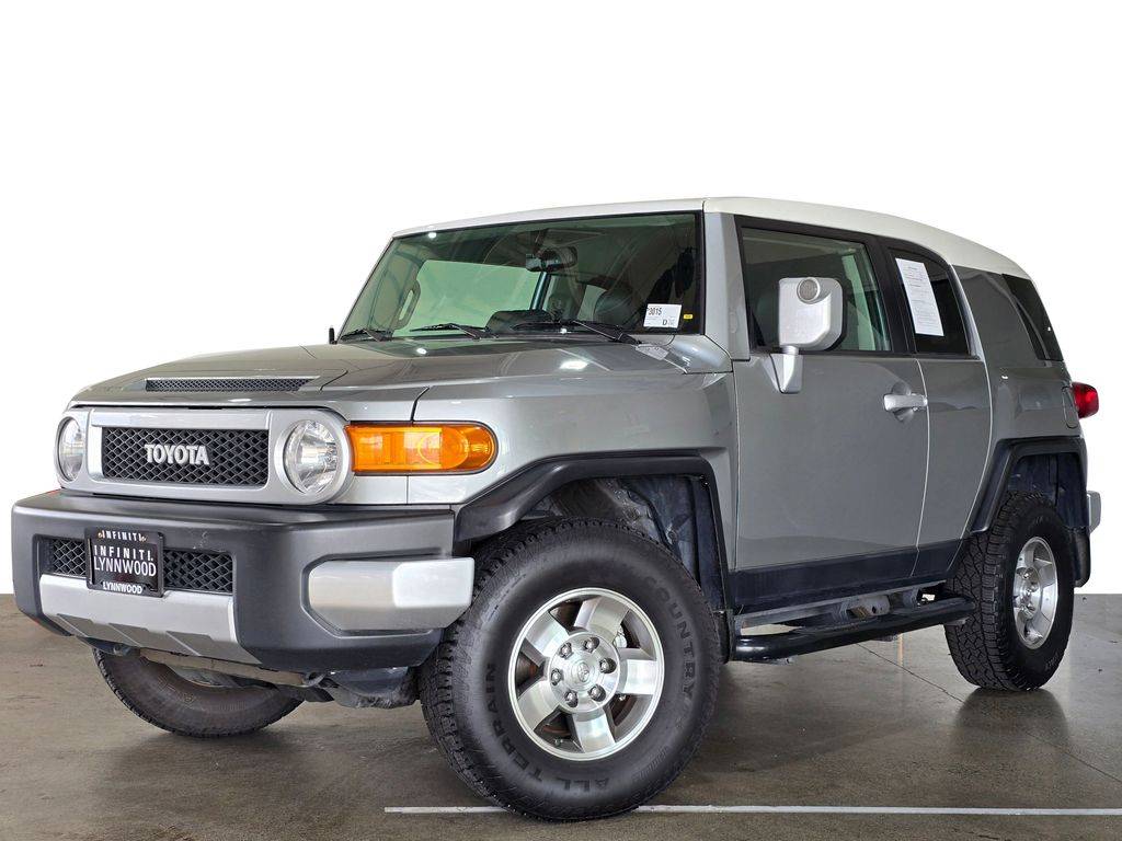 2010 Toyota FJ Cruiser Base — SUV — 158,171 mi — Lynnwood, WA