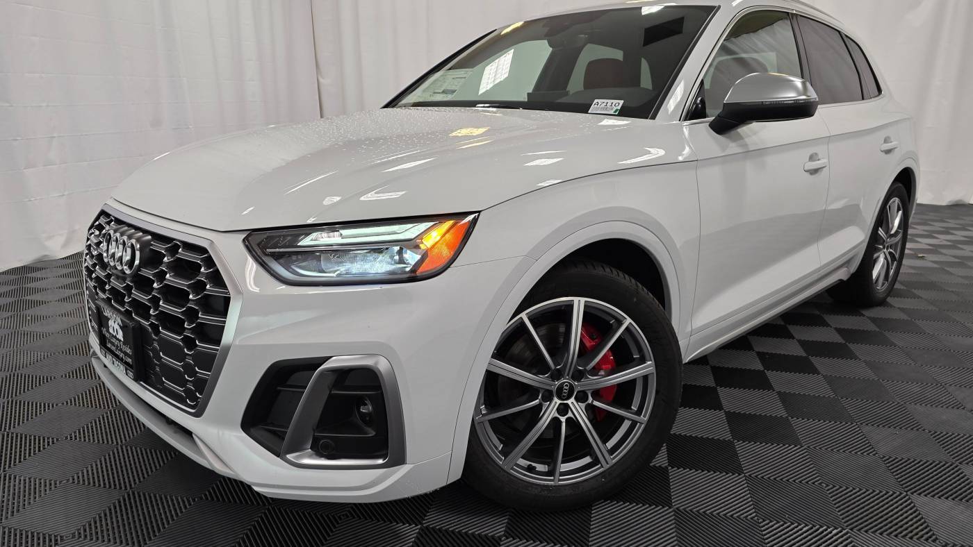 2025 Audi SQ5 3.0T quattro Premium Plus