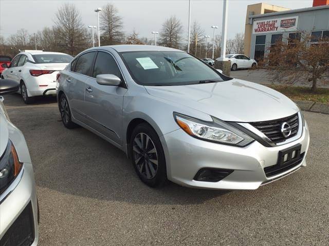 2016 Nissan Altima 2.5 SV — Sedan — 59,219 mi — Clarksville, TN