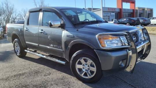 2015 Nissan Titan SV — Pickup Truck — 122,769 mi — Clarksville, TN